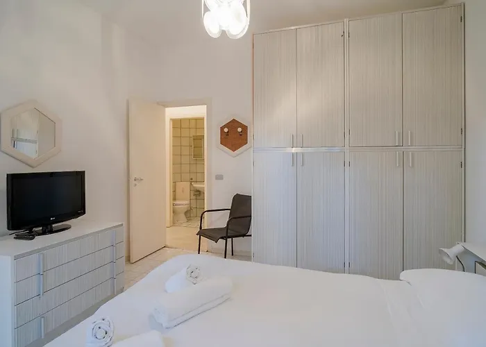 Il Giardino Di Manu - Private Garden And Parking Appartement *