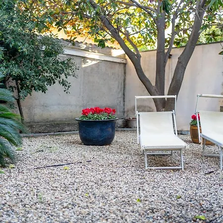 Apartment Il Giardino Di Manu - Private Garden And Parking Bordighera