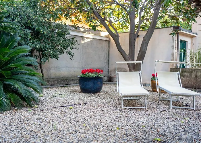 Apartamento Il Giardino Di Manu - Private Garden And Parking Bordighera